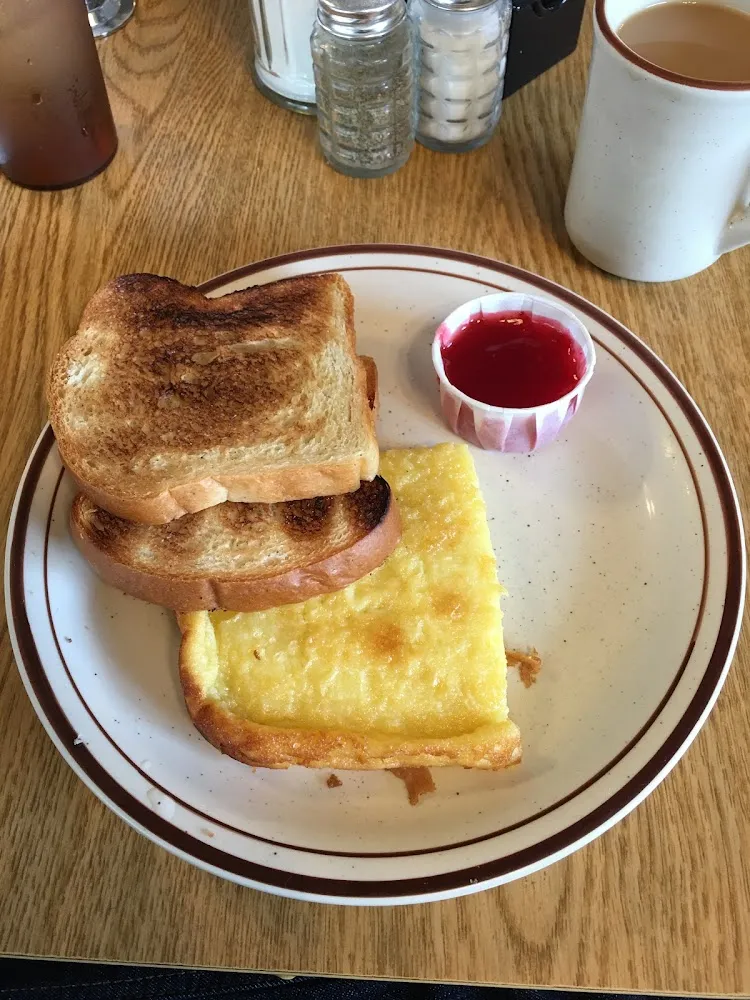 Nisu Toast Pannukakku and Fruit Spread