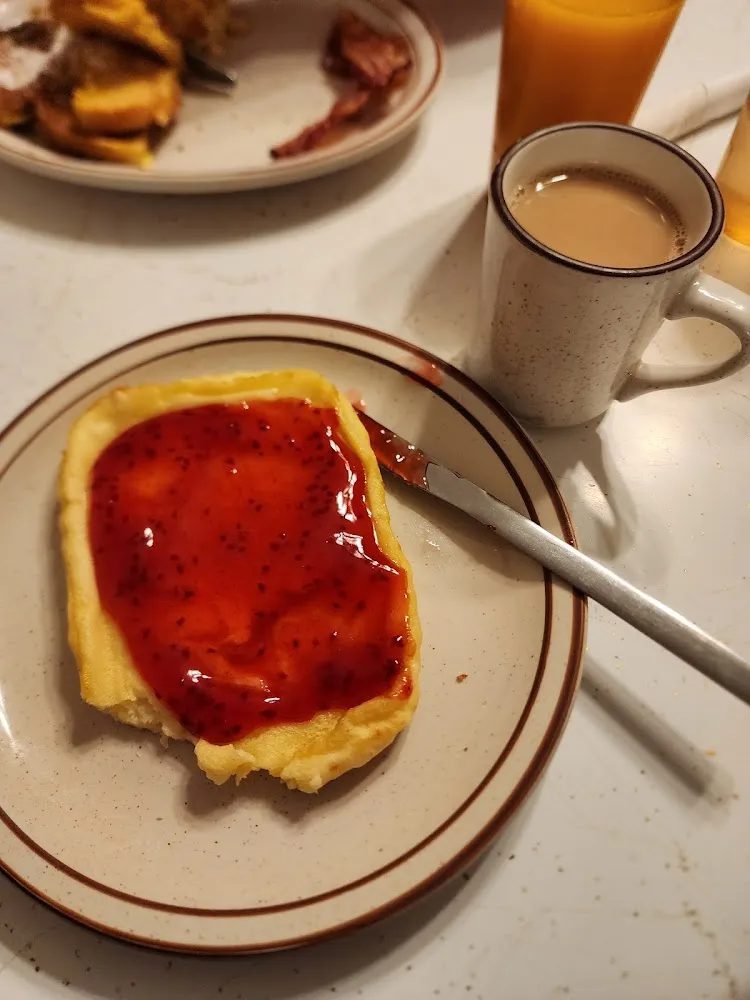Pannukakku with Raspberry